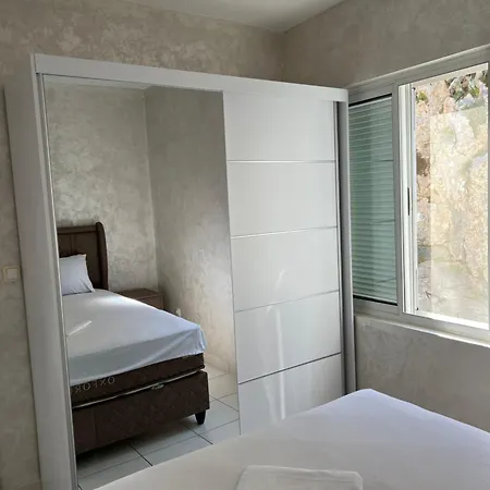 Skadar Paradise Guest house *